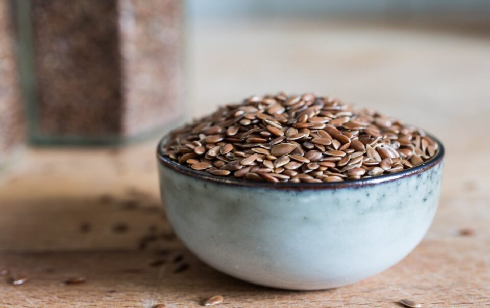learning-more-about-the-benefits-of-flaxseeds-healthifyme