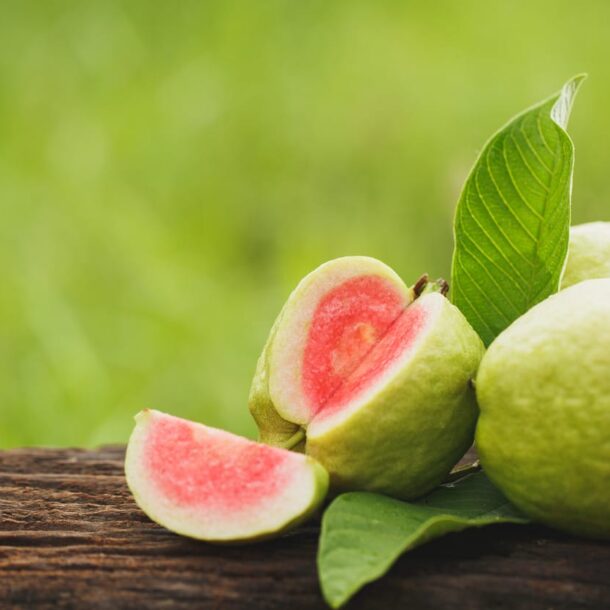 the-top-benefits-of-guava:-from-skin-to-heart-health:-healthifyme